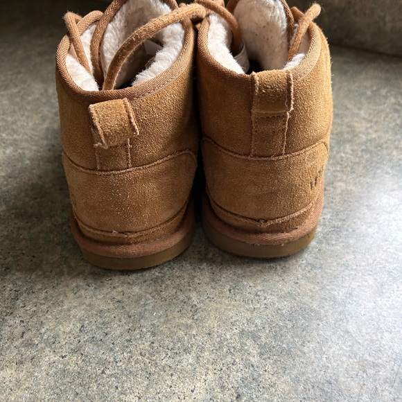 Men’s Neumel Uggs - Picture 6 of 6